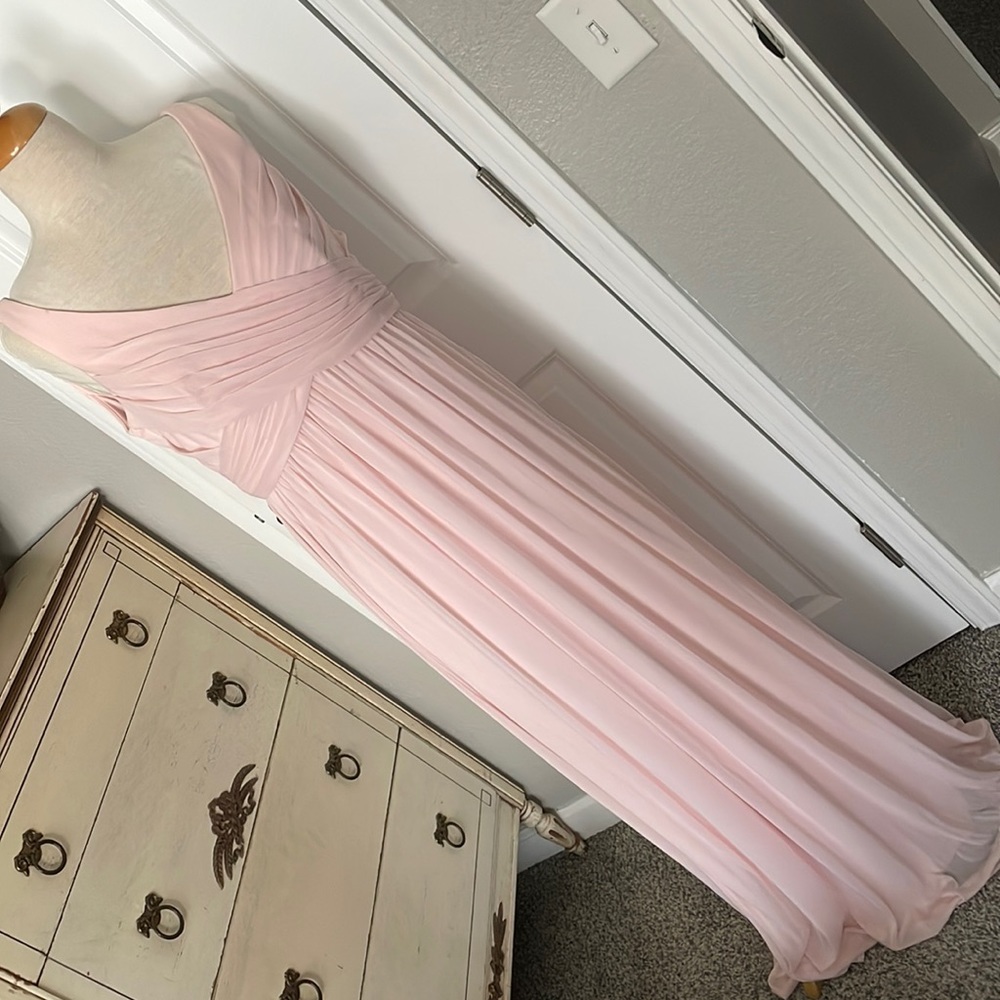 David’s bridal dress in Petal